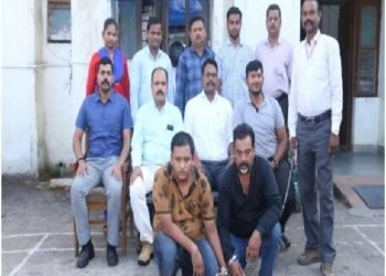 नौकरी का वादा करके 50 से अधिक महिलाओं