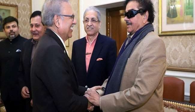 शत्रुघ्न सिन्हा पहुंचे पाकिस्तान, फिर से हुए ट्रोल