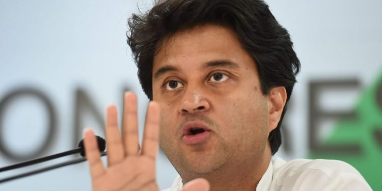 बीजेपी में शामिल ज्योतिरादित्य सिंधिया को बनाया राज्यसभा प्रत्याशी