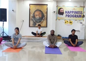 कोटा: कोटा:अंतरराष्ट्रीय योग दिवस के अवसर पर किया गया सामूहिक ऑनलाइन योग प्रशिक्षण अंतरराष्ट्रीय योग दिवस के अवसर पर किया गया सामूहिक ऑनलाइन योग प्रशिक्षण