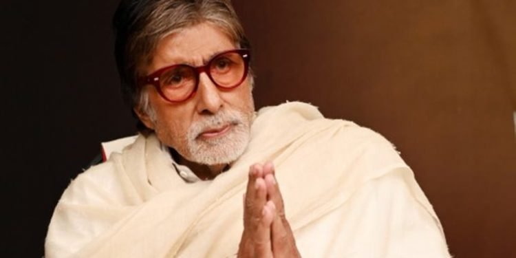 महानायक अमिताभ बच्चन हुए कोरोना पॉजिटिव, इन सभी दिग्गजों ने दी जल्द ठीक होने की दुआ