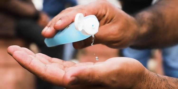 आंध्रप्रदेश:शराब नहीं मिली तो पिया सैनेटाइज़र Sanitizer 10 लोगों की मौत