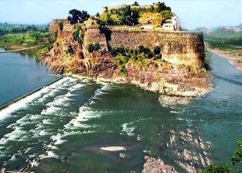 गागरोन दुर्ग, गागरोन का किला (Gagron Fort Jhalawar) जलदुर्ग