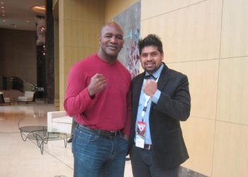 अमजद खान (Boxer Amjad Khan) ( Evander Holyfield)