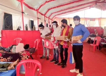 Divyanshu Mishra Anshu inspection Covid19 wards & helped the patients