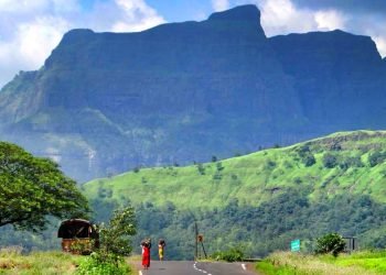 Malshej Ghat  hindi मानसून में घूमने जैसी जगह - मालशेज घाट