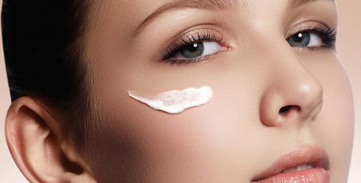 attention while applying night cream