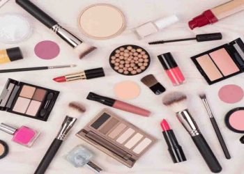 Reuse Makeup Products – इन मेकअप प्रोडक्ट्स का आप फिरसे कर सकते है इस्तेमाल