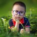 Kids and Electronic Gadgets – बच्चों को चश्मा लगा है या नही, इस तरह पहचानिए