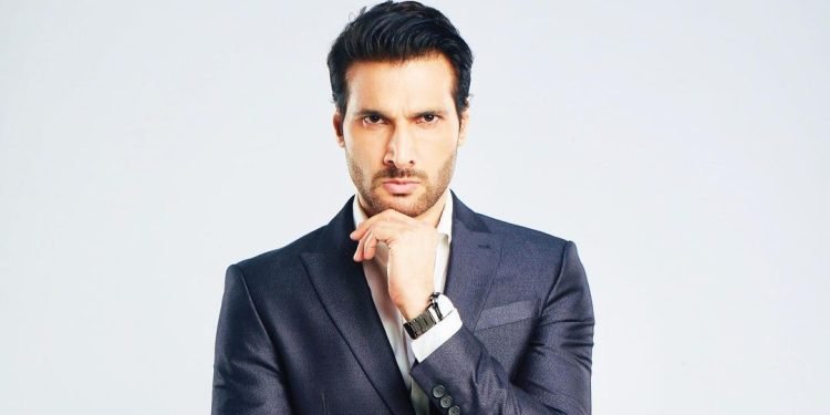 Aham Sharma will be seen in the song Naina from the film Ajay Wardhan