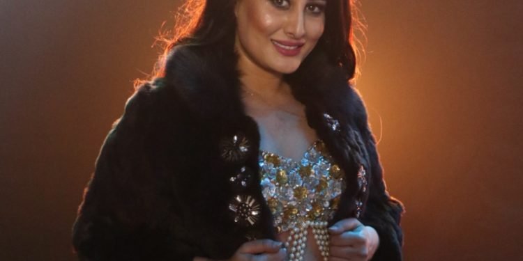 Arjumman Mughal ने बिखेरा जलवा