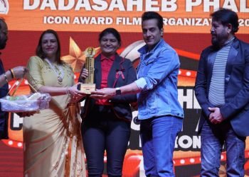 Dr Thejo Kumari Amudala honored with Dadasaheb Phalke Icon Award 2022