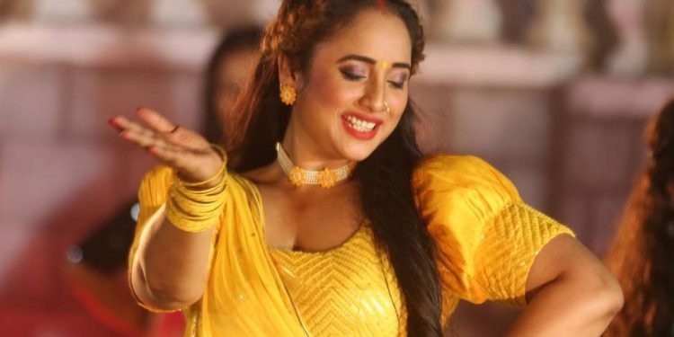 अभिनेत्री रानी चटर्जी Rani Chatterjee