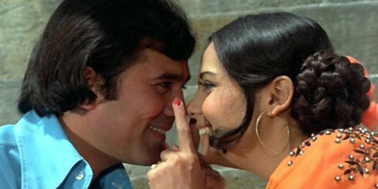 मुमताज के धर्मेंद्र-देव संग काम करने पर चिढ़ते थे राजेश खन्ना