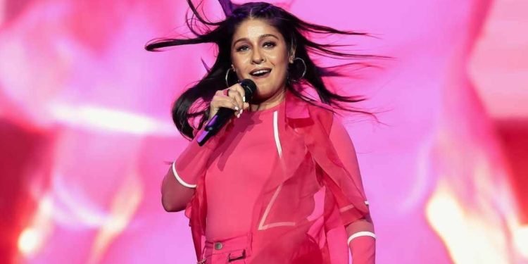 सुनिधि चौहान