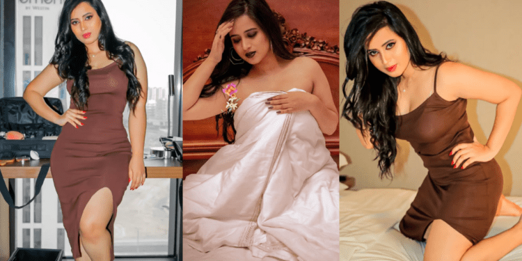 बॉलीवुड हसीना Aayat Shaikh की ये 12 तस्वीरे आपको हैरान कर देगी