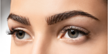 What are the Procedure, Cost, and Side Effects of an Eyebrow Transplant?