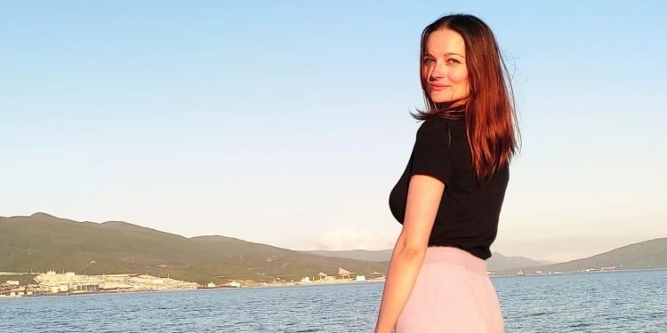 Actress Anastasiya Shulzhenko Biography, Age, Wiki And More