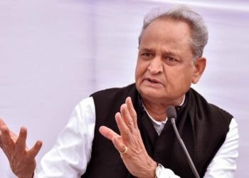 Ashok Gehlot Biography