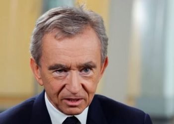 Bernard Arnault Biography