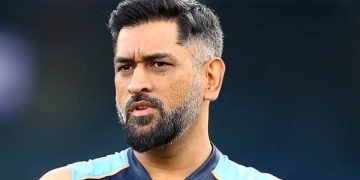 MS Dhoni Biography