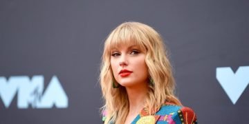 Taylor Swift Biography