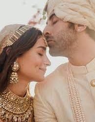 Ranbir Kapoor: Biography -Media Hindustan 