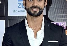 KARAN WAHI: BIOGRAPHY & MORE