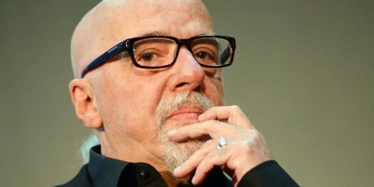 Paulo Coelho Biography