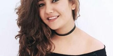 Aashika Bhatia Biography