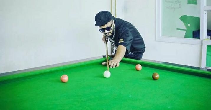 AkeeR (Akshay Sharma) Biography