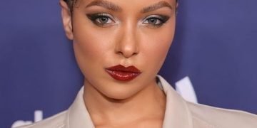 Kat Graham Biography.