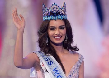 Manushi Chillar Biography