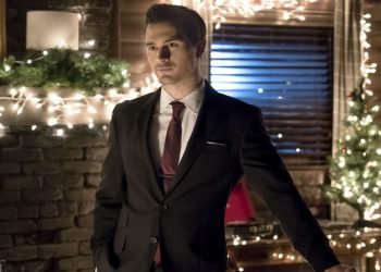 Michael Malarkey Biography