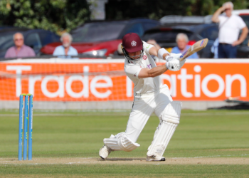 7 unbeaten records in cricket history