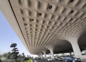 Mumbai airport will be closed today, know the reason