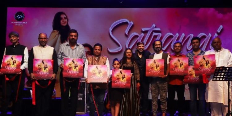 Satrangi Album Premiere Shilpa Doshi and Rajeev Mahavir Dazzle at Royal Opera House