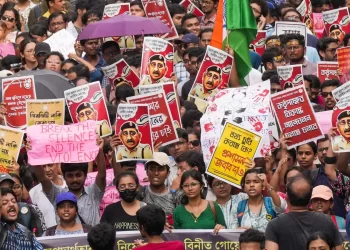 Kolkata Doctor Rape-Murder Case: West Bengal Government Offers Meeting Amid Continued Protests, ED and CBI Intensify Investigations