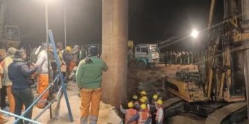 Trapped in the Depths A 7-Day Rescue Mission for Jaipur's Chetna