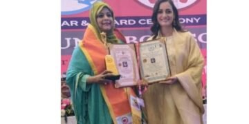 Dr. Sabiya Rahaman of Socialite Ayurveda Honoured by Dia Mirza