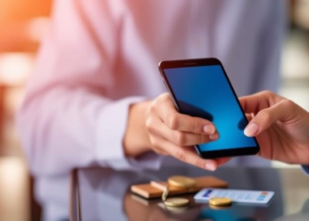 Key Challenges and Opportunities for India's Online Payment Industry in 2025