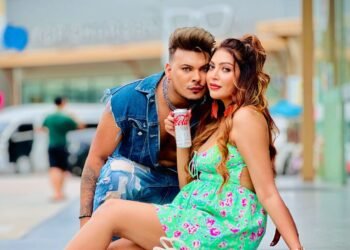 Eshan Masih & Zainab Dipannita