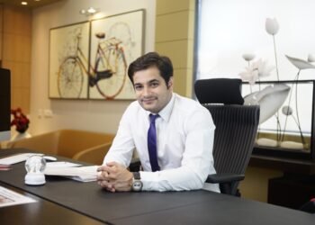 Dr Niket Patel