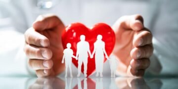 Common Pitfalls To Avoid When Buying Health Insurance For Senior Citizens