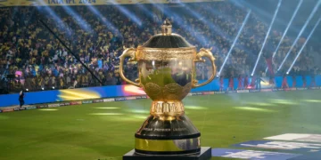 Information Velocity and Decision Pressure What IPL Media Coverage Reveals About Real-Time Risk Models