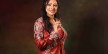 Rupali Ganguly Upset Over Long Power Cut in Mumbai
