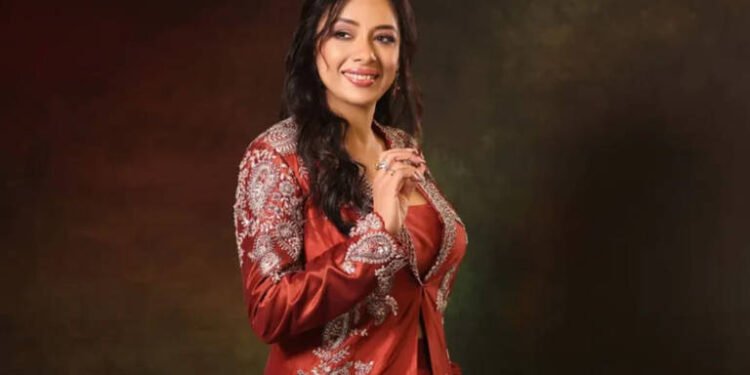 Rupali Ganguly Upset Over Long Power Cut in Mumbai