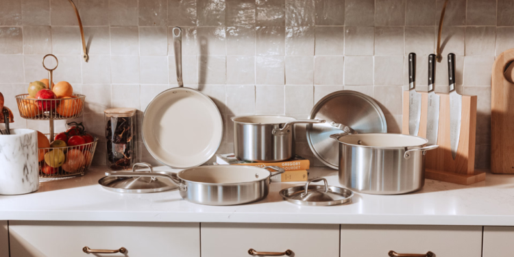 How to Choose the Best Ceramic Cookware Set for Daily Indian Cooking?