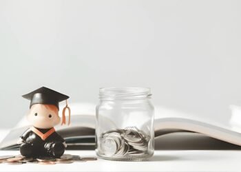 How to Estimate Future Education Costs Before Buying a Child Plan