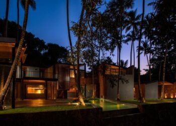 Uncrowded Luxury